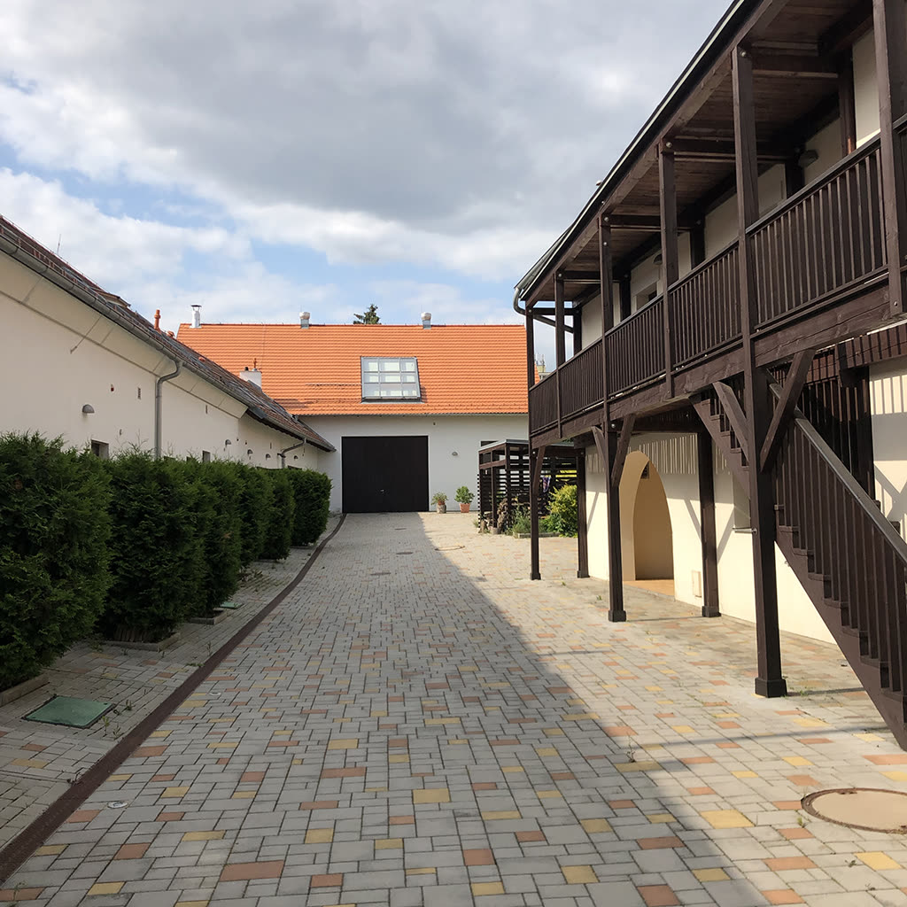 Lumbio office - courtyard and facilities